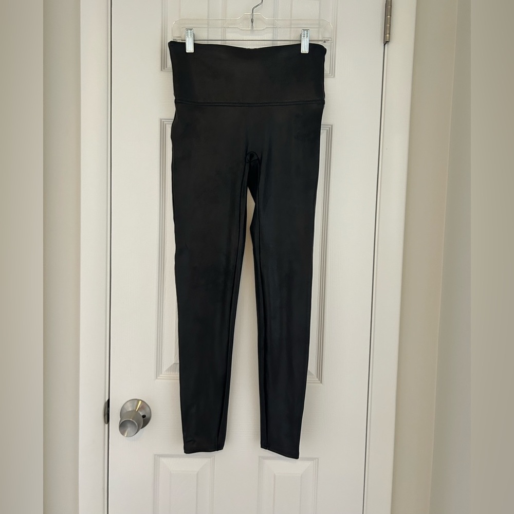 Spanx faux leather leggings, size large